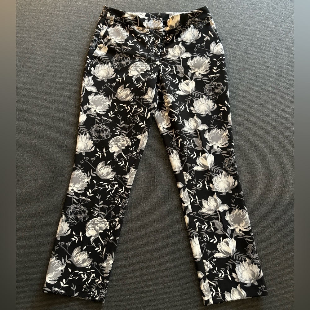 Cynthia Rowley Floral Black White Dress Pant Size 6